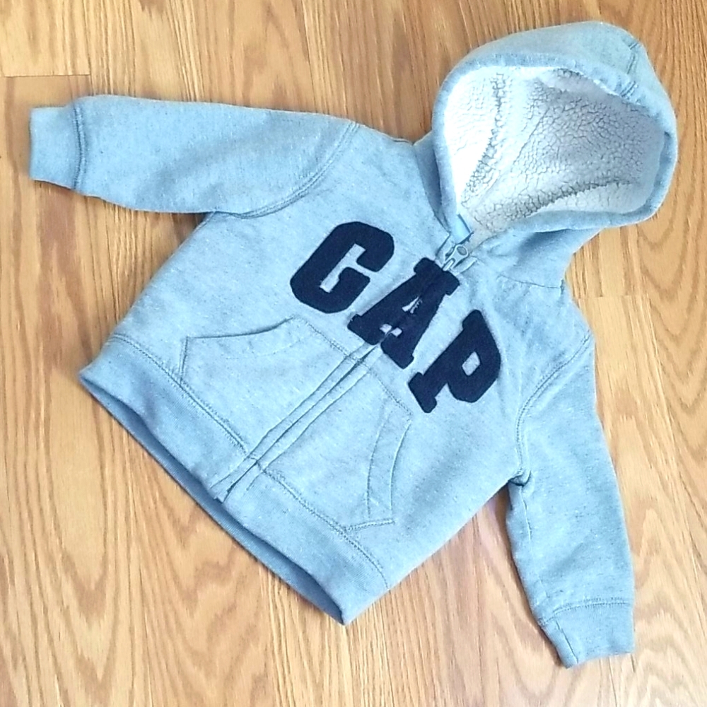 Gap zip up sweatshirt‎ 6/12mo